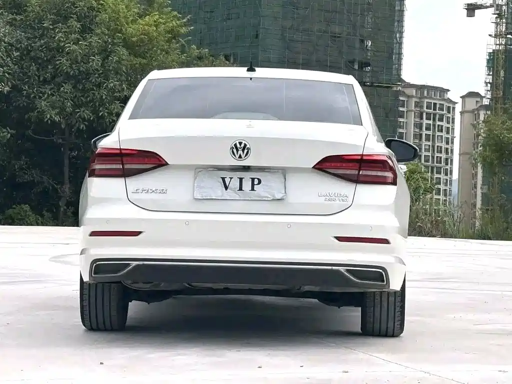 Volkswagen Lavida — миниатюра 8