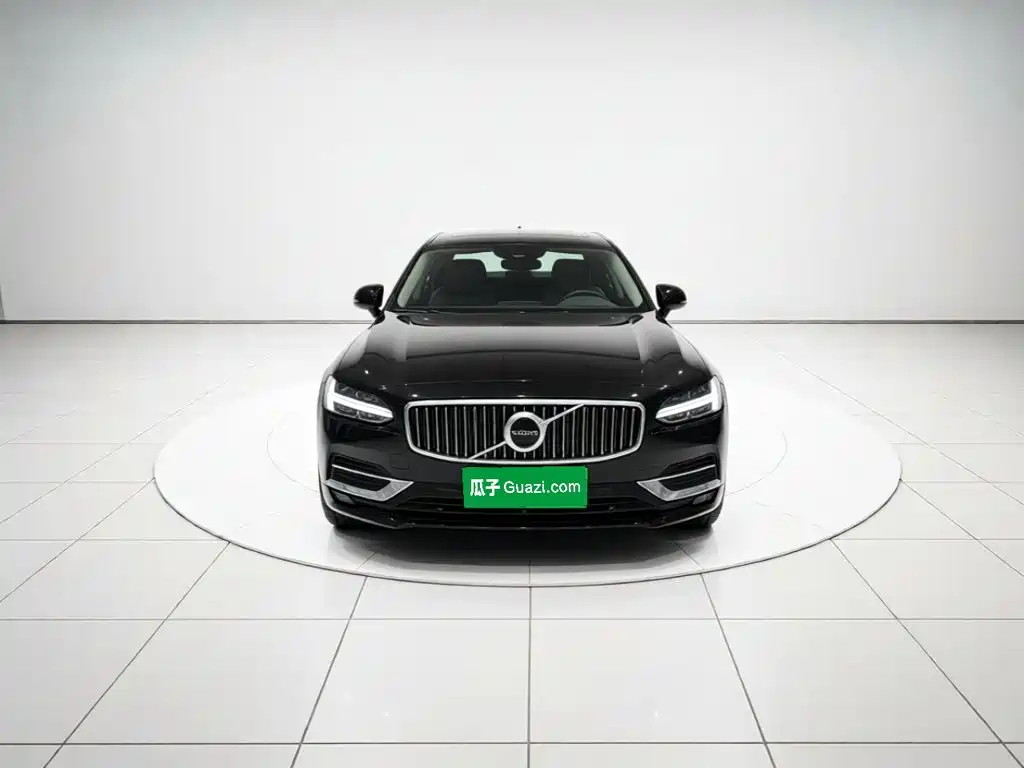 Volvo S90 — миниатюра 2