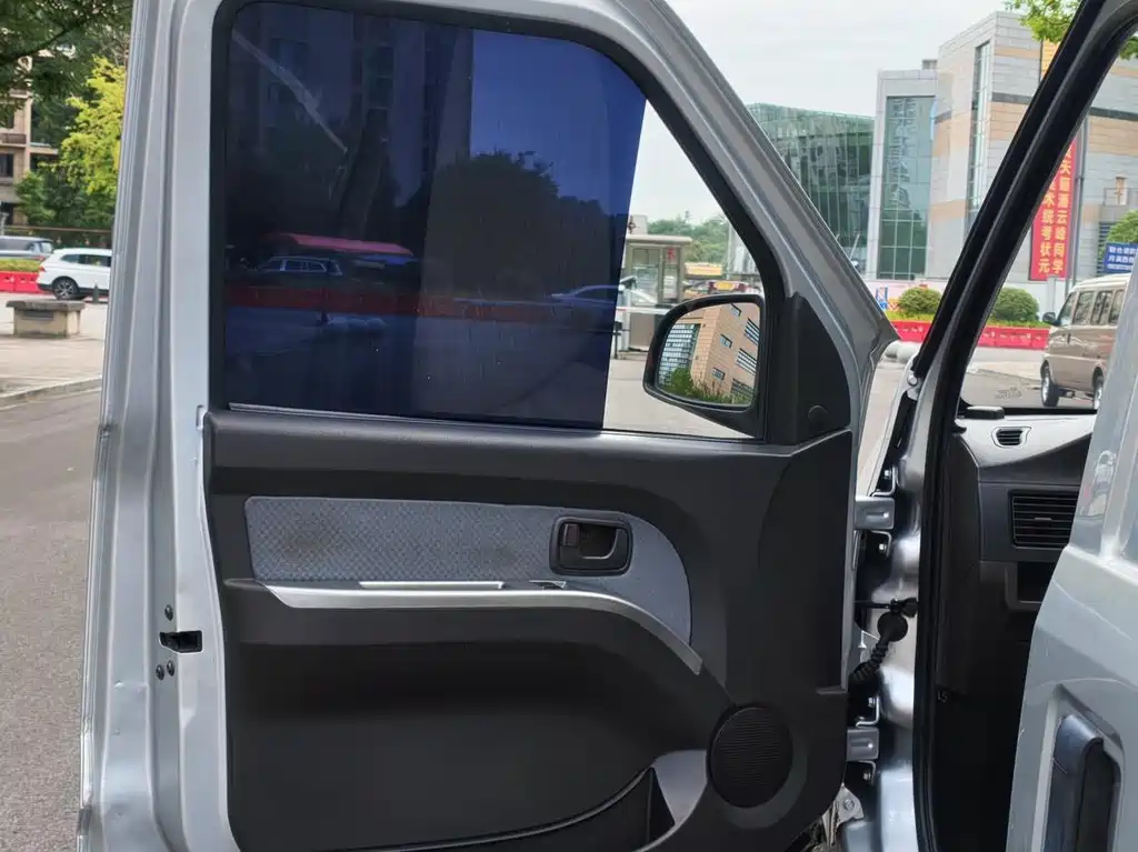 Wuling Rongguang Mini Truck — миниатюра 11