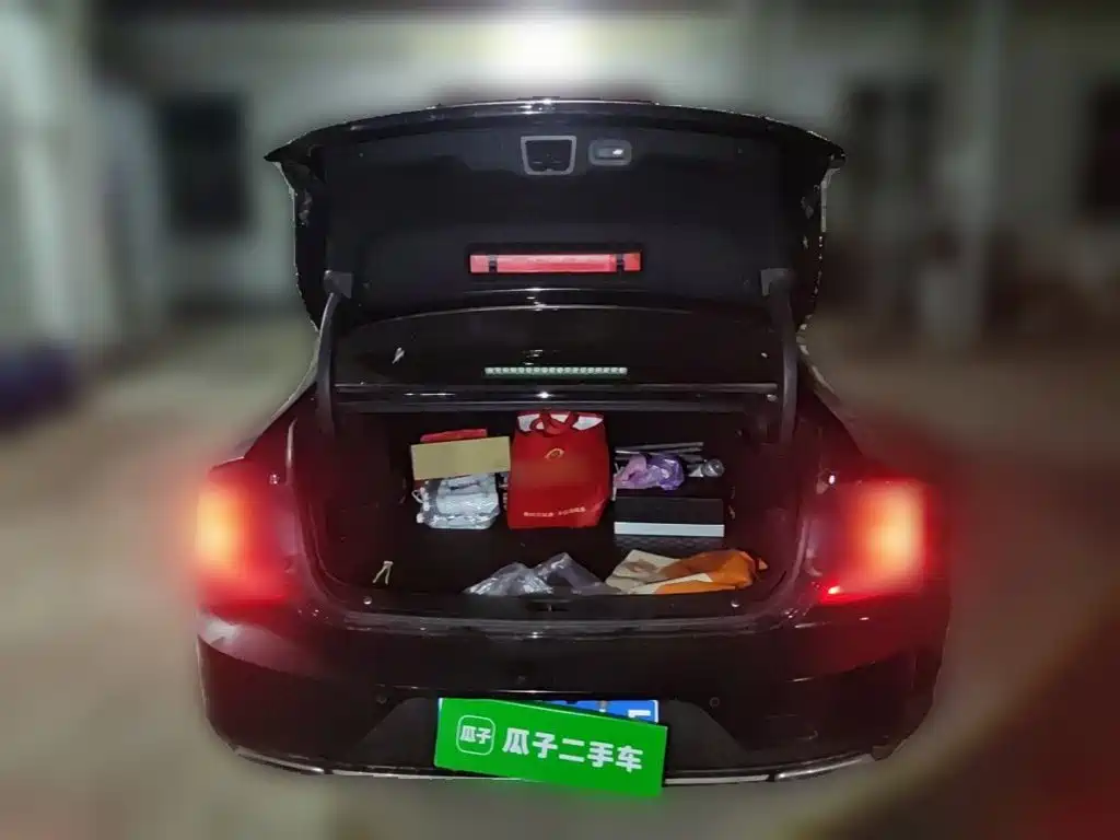 Volvo S90 — миниатюра 20