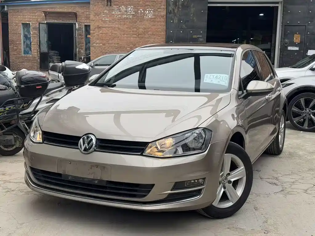 Volkswagen Golf 2014