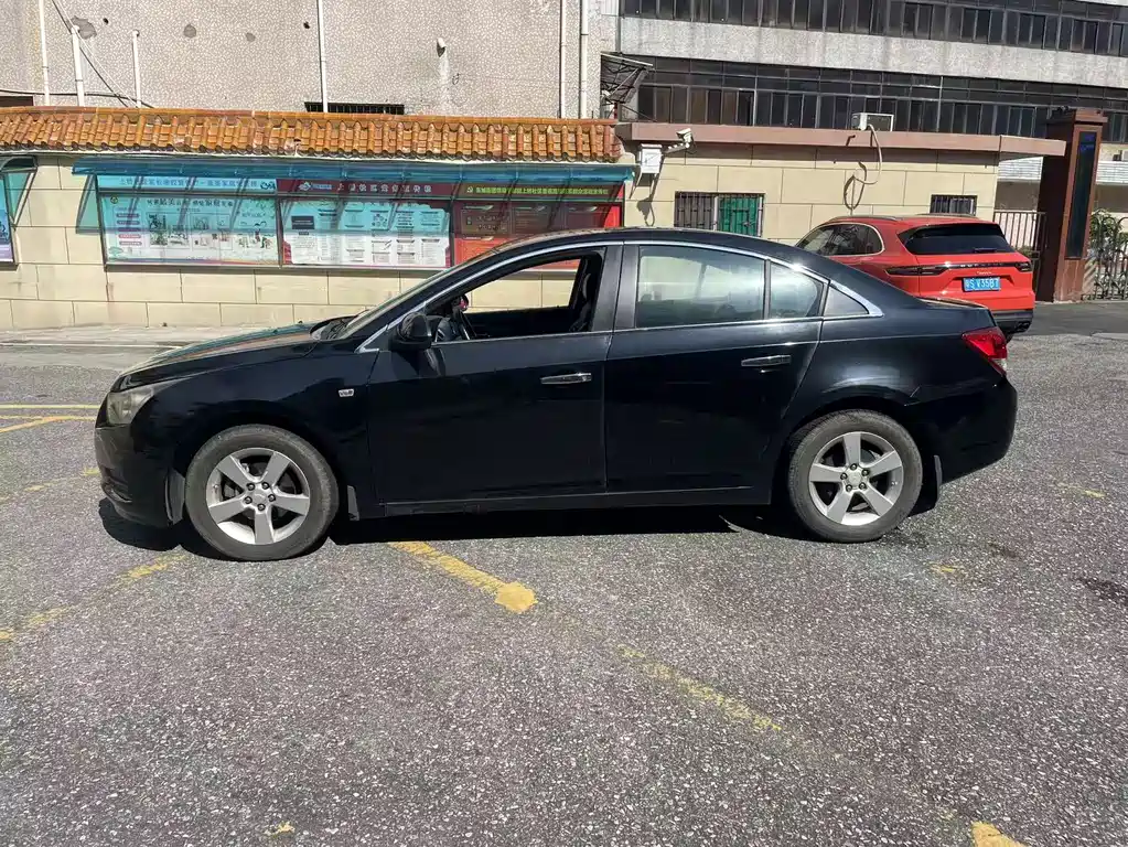 Chevrolet Cruze 2012 1.6L SE MT