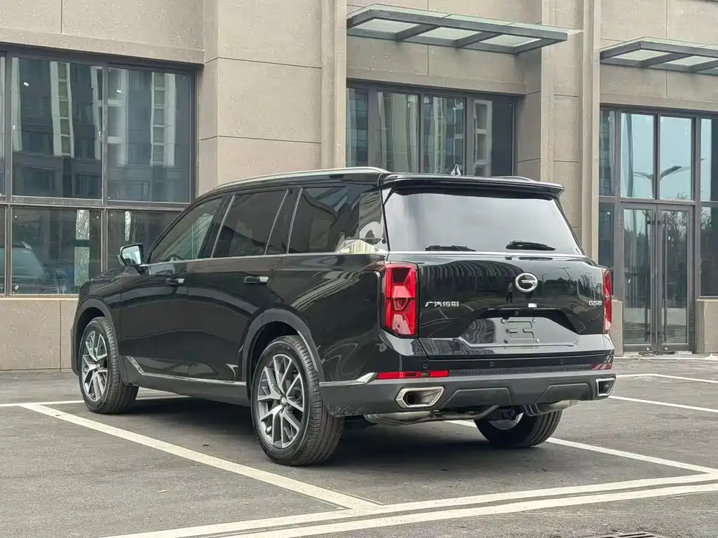 GAC GS8 2025 2.0TGDI Luxury 5 мест