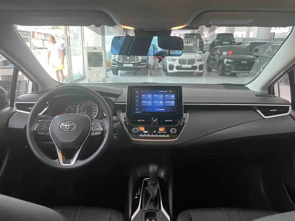 Toyota Corolla — миниатюра 13
