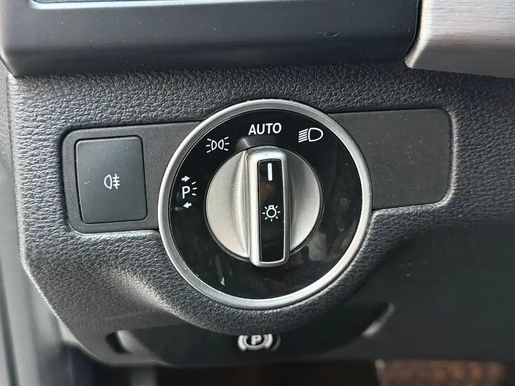 Mercedes-Benz GLK-Class — миниатюра 13
