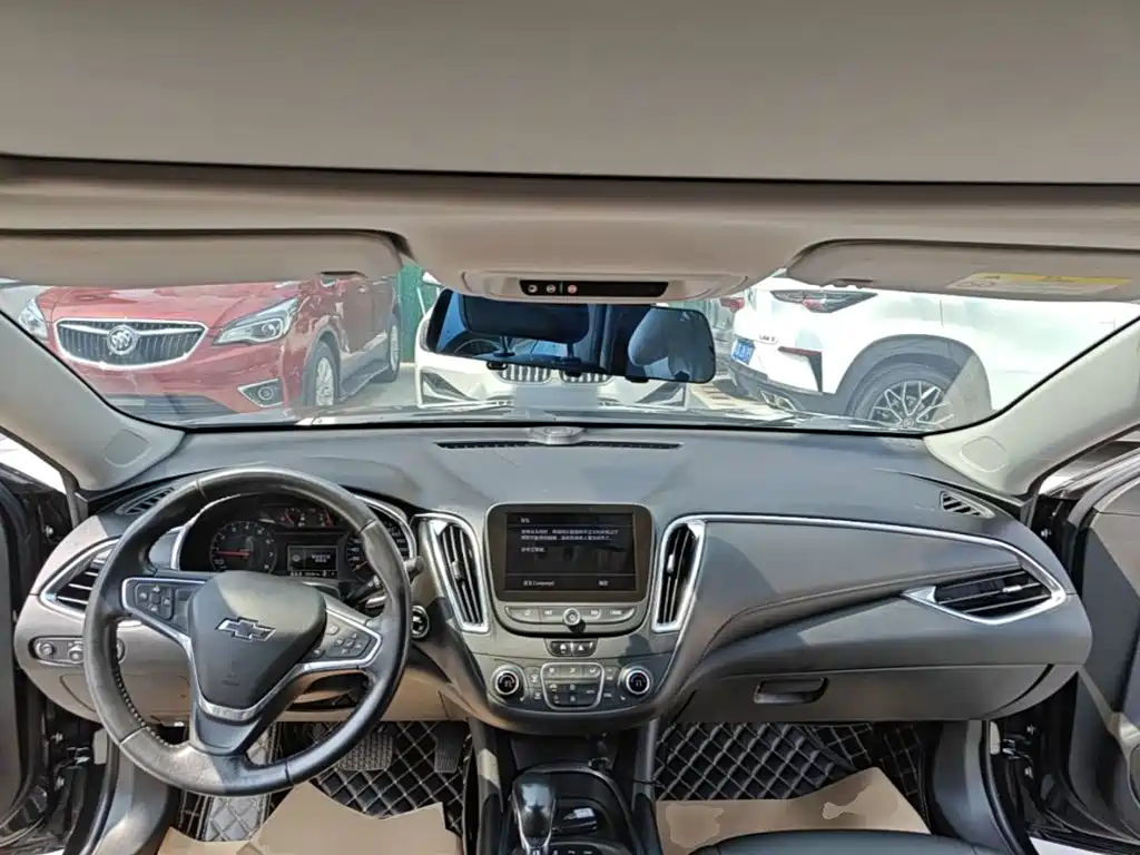 Chevrolet Malibu XL — миниатюра 10