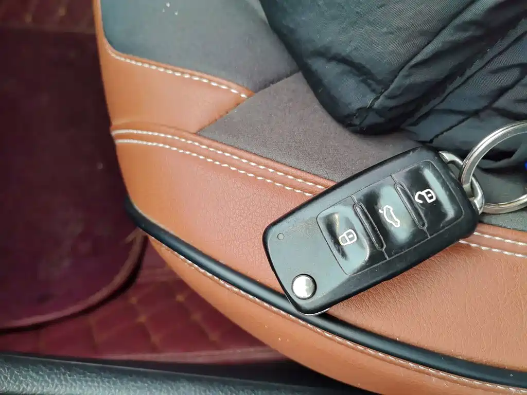 Volkswagen Bora — миниатюра 12