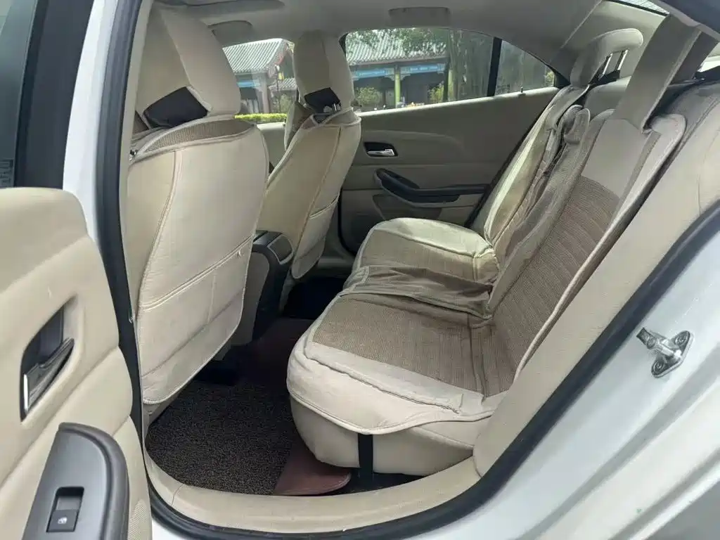 Chevrolet Malibu — миниатюра 5