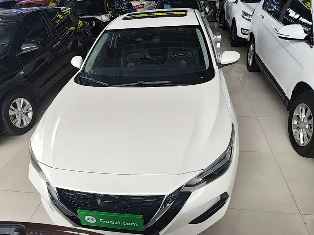 Nissan Sylphy — миниатюра 3