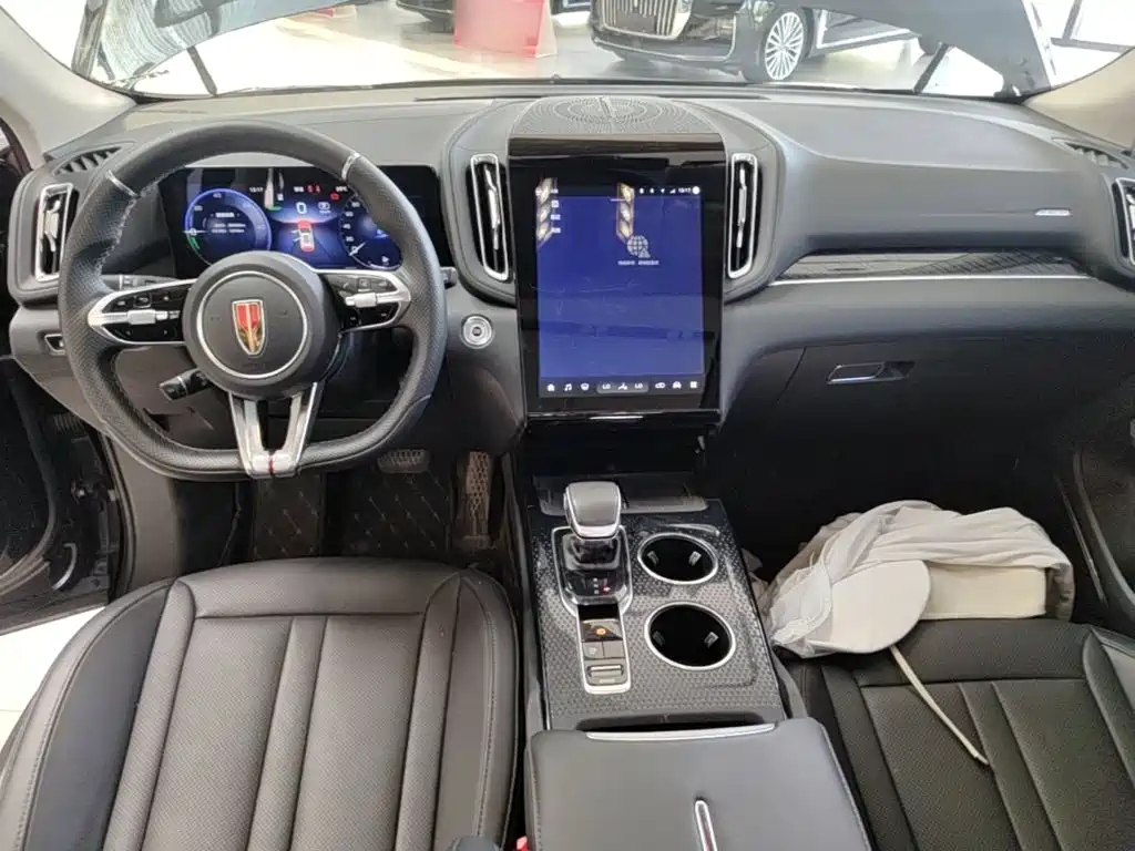 Hongqi Hongqi HS3 — миниатюра 10
