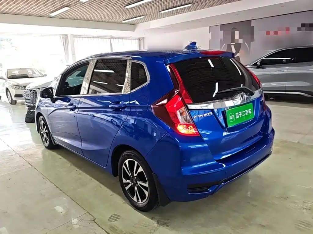 Honda Fit — миниатюра 5