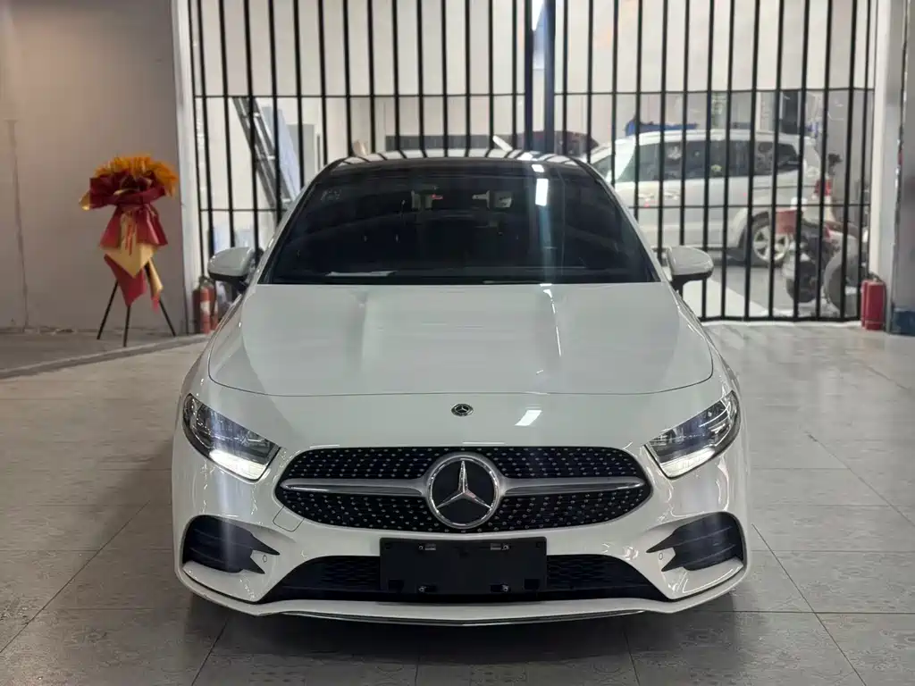 Mercedes-Benz A-Class A 2019 A 180 L