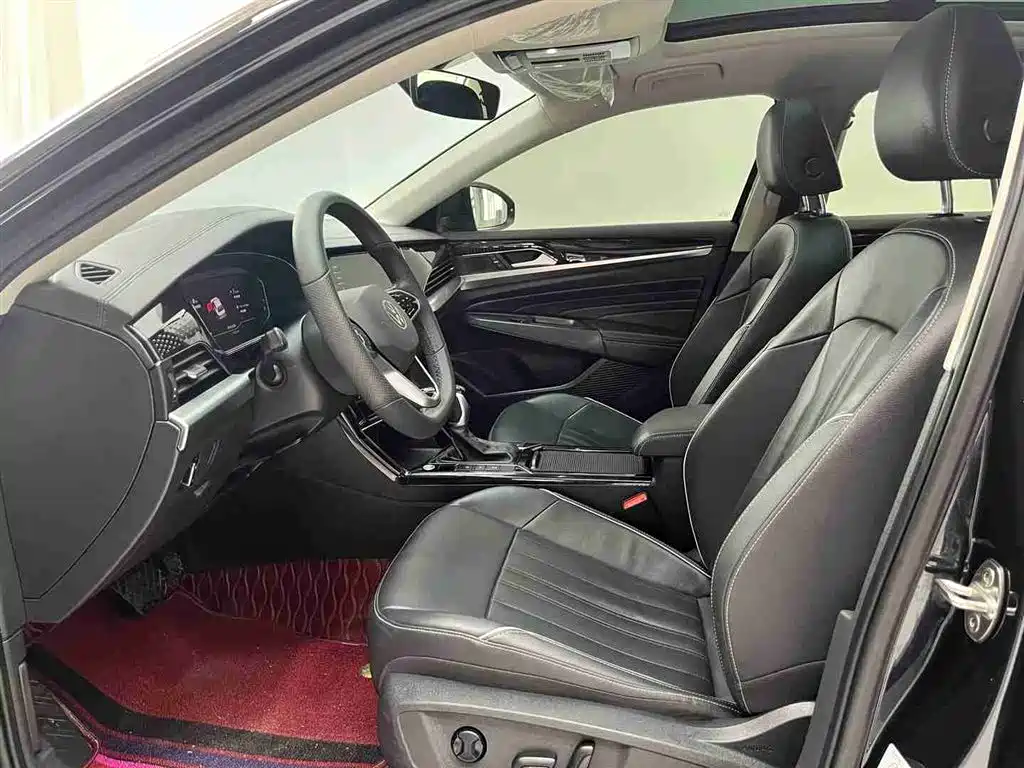 Volkswagen Passat 2023 330TSI Elite