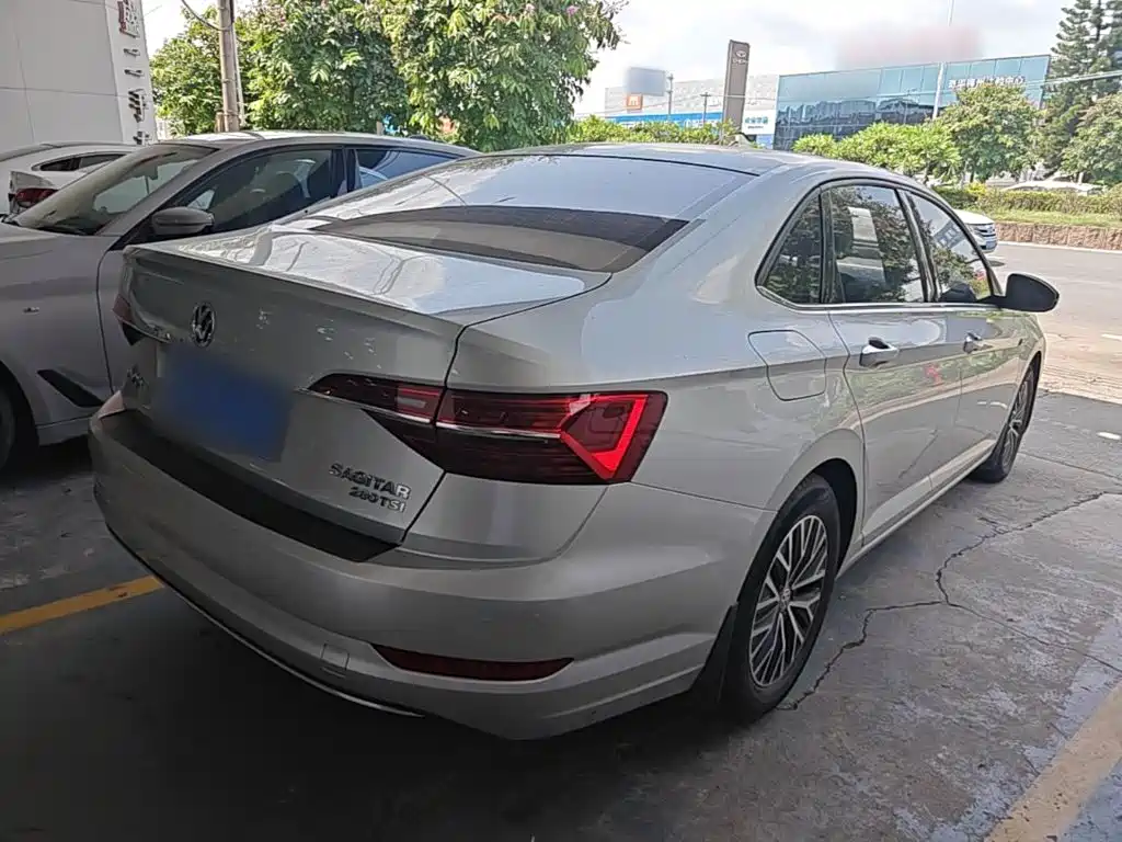 Volkswagen Sagitar — миниатюра 7