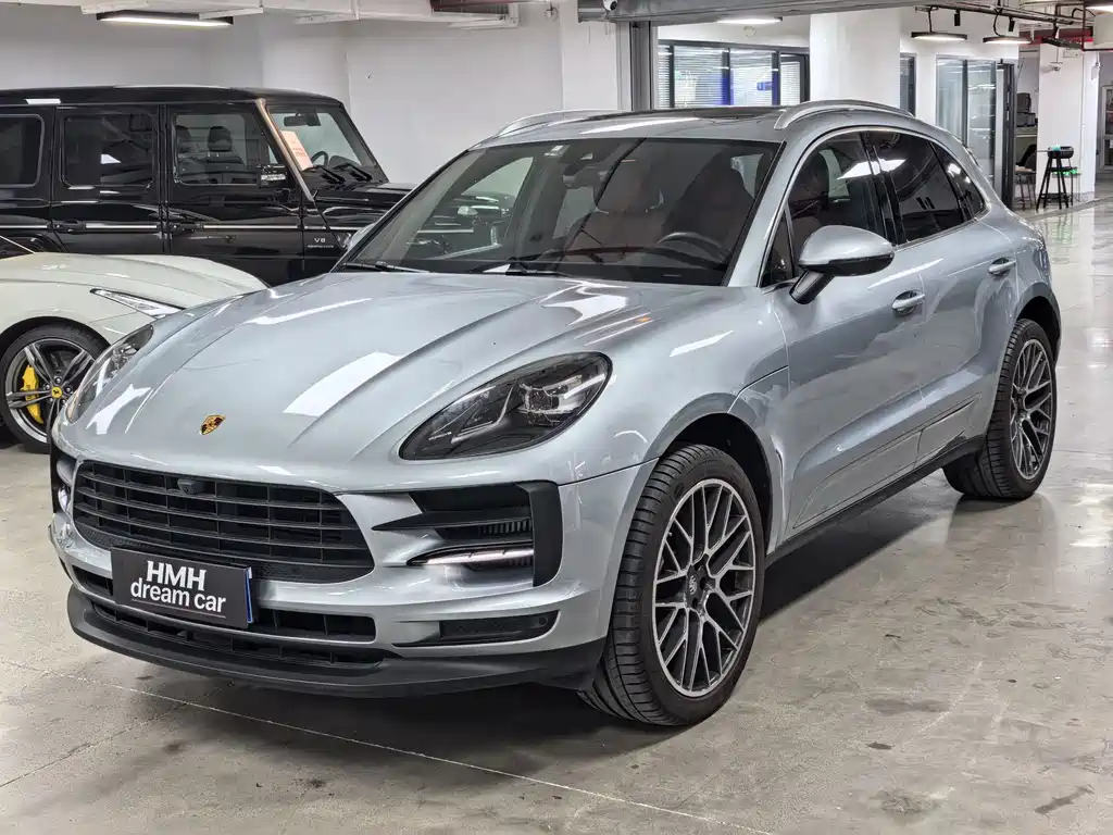 Porsche Macan 2021