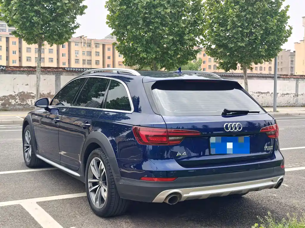 Audi A4 (Import) — миниатюра 8