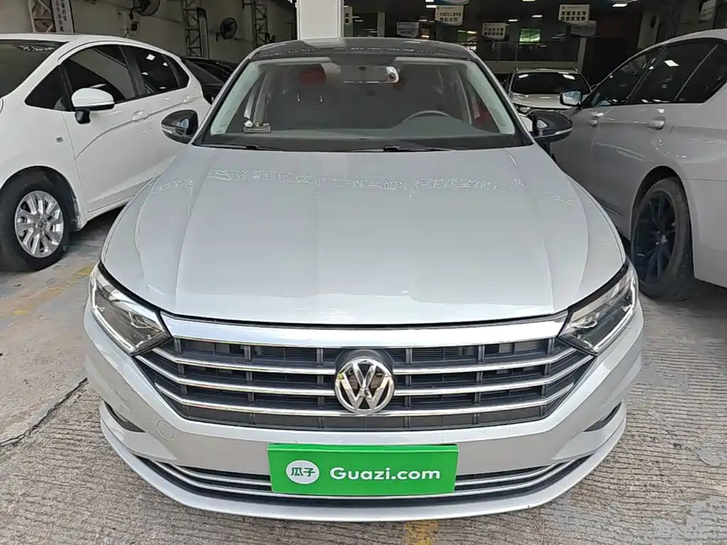Volkswagen Sagitar — миниатюра 3