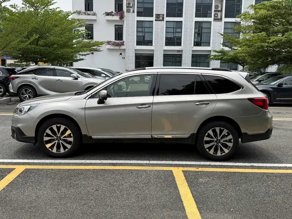 Subaru Outback — миниатюра 4