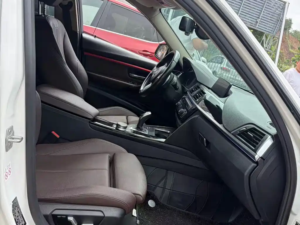 BMW 3 Series 3 2018 320Li Lead M Sport