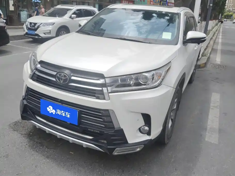 Toyota Highlander 2018 2.0T 4WD Premium Edition 7 seats China V
