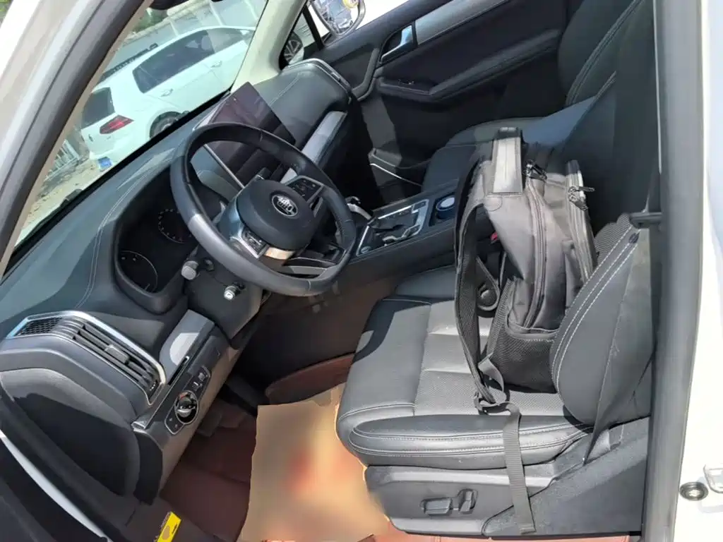 BYD Tang — миниатюра 15