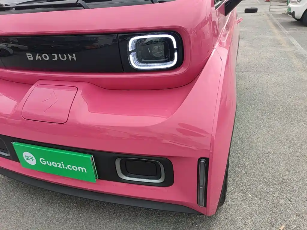 Baojun KiWi EV — миниатюра 24