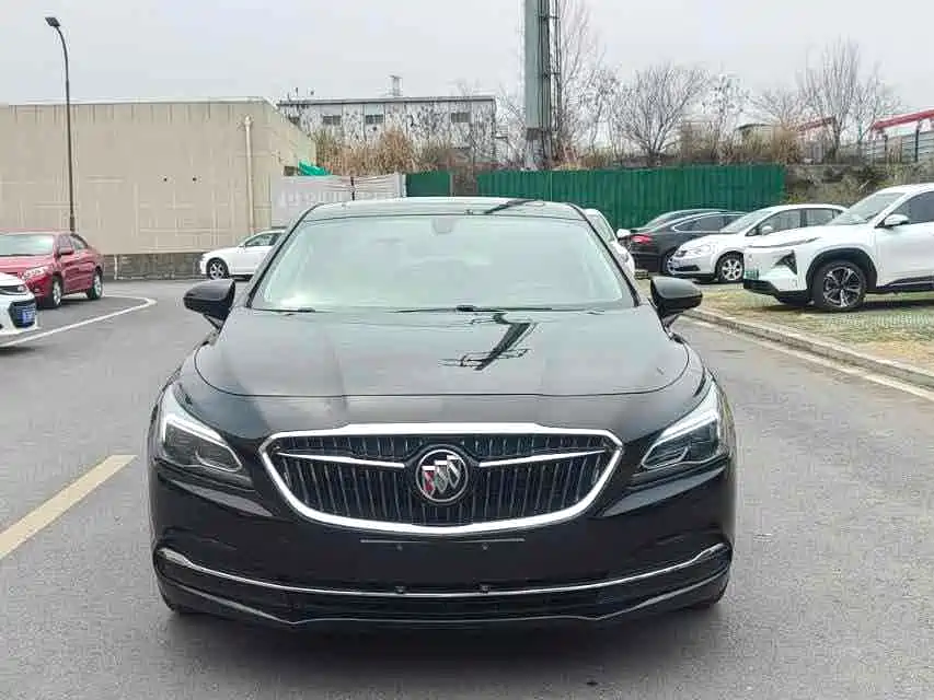 BUICK LACROSSE