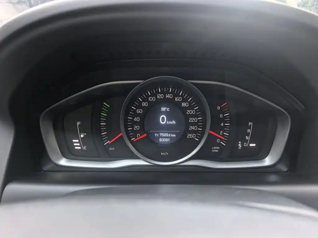 Volvo XC60 — миниатюра 16