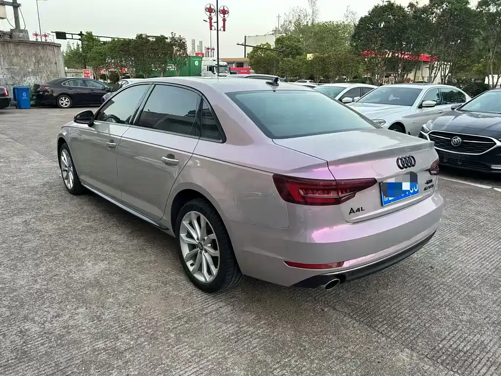 Audi A4L — миниатюра 7