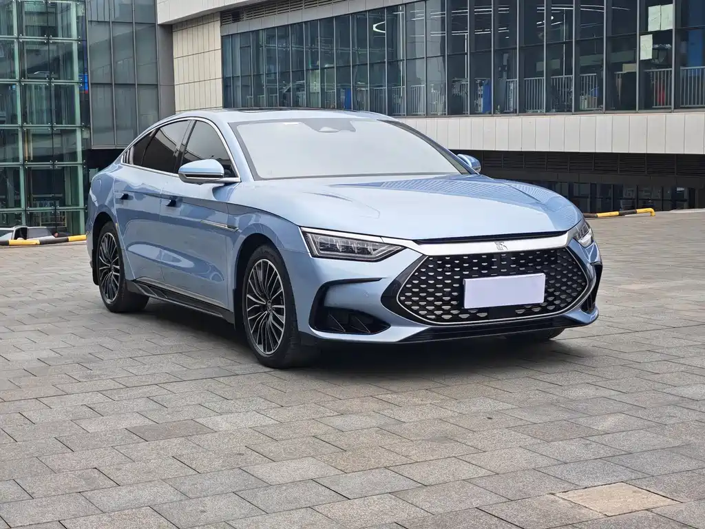 BYD Han 2023 DM-i Champion 121KM Premium