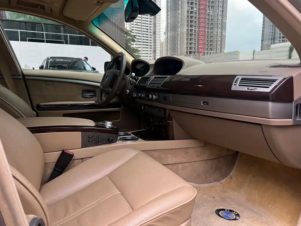 BMW 7 Series 7 2005 730Li