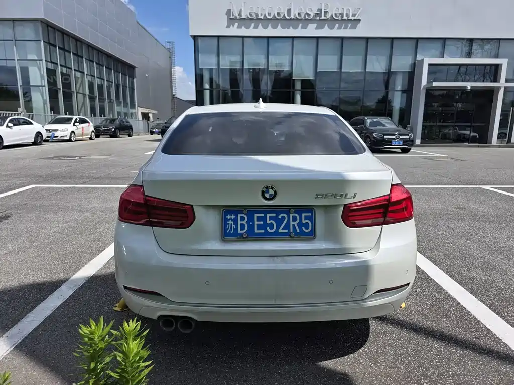 BMW 3 Series — миниатюра 5