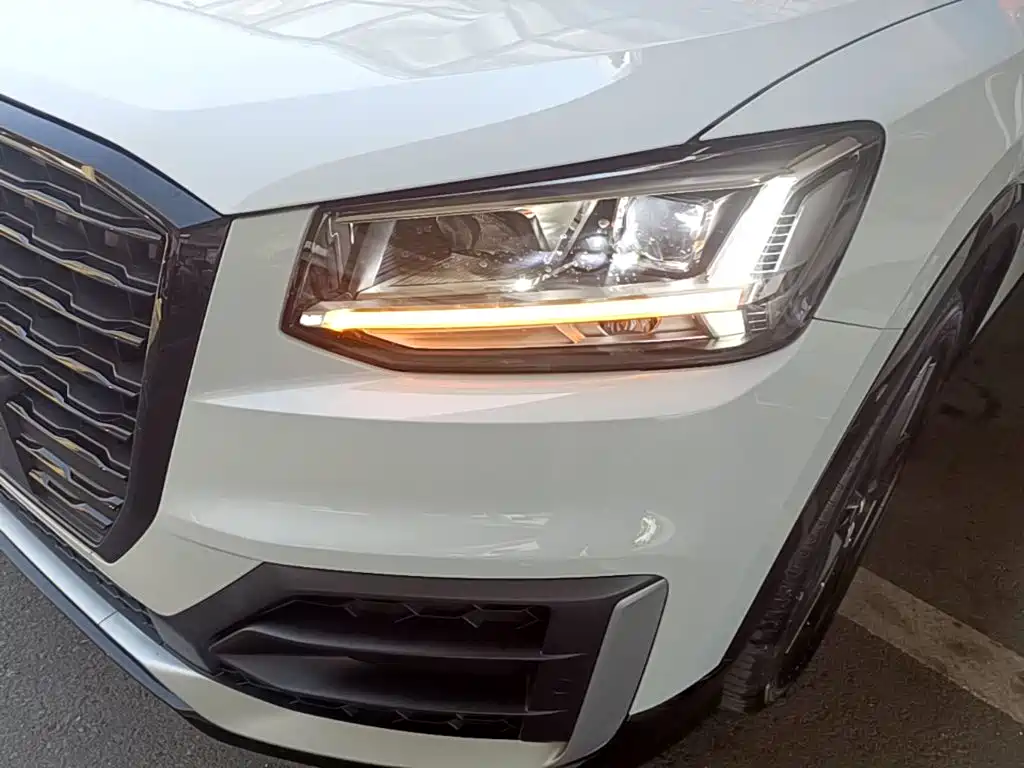 Audi Q2L — миниатюра 24