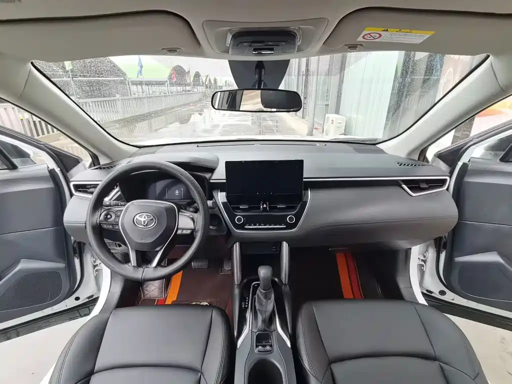 Toyota Frontlander — миниатюра 8