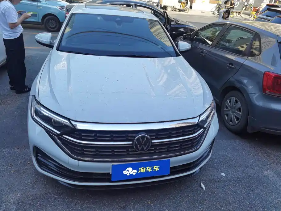 Volkswagen Sagitar — миниатюра 2