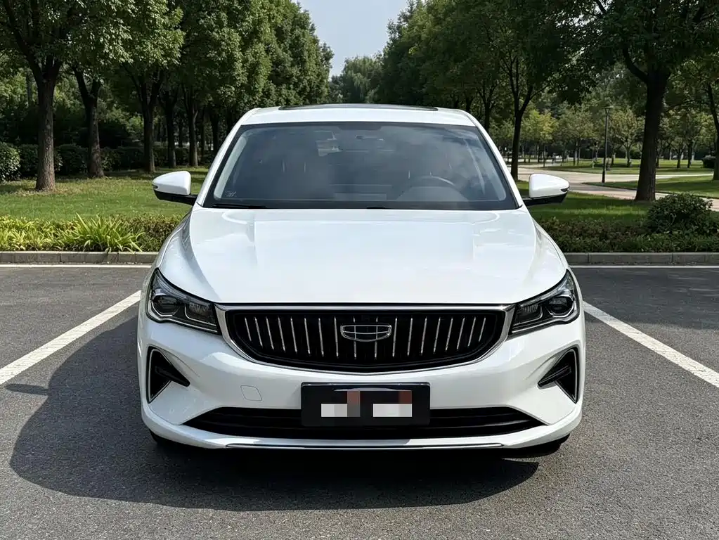 Geely Emgrand — миниатюра 2