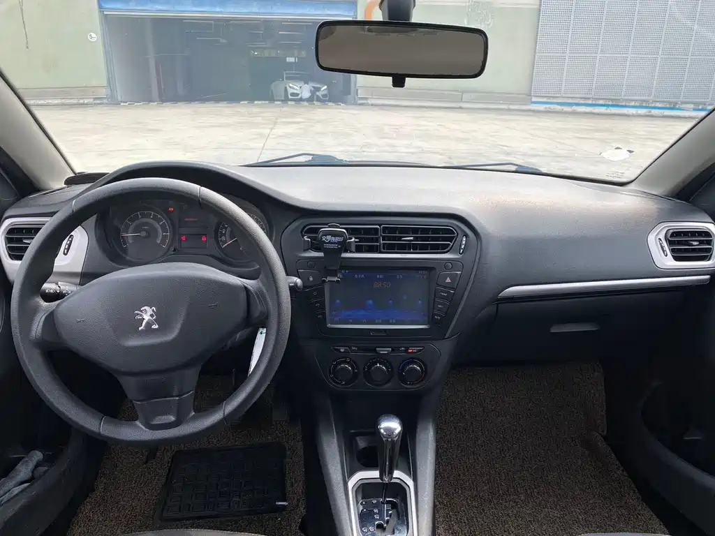 Peugeot 301 — миниатюра 5