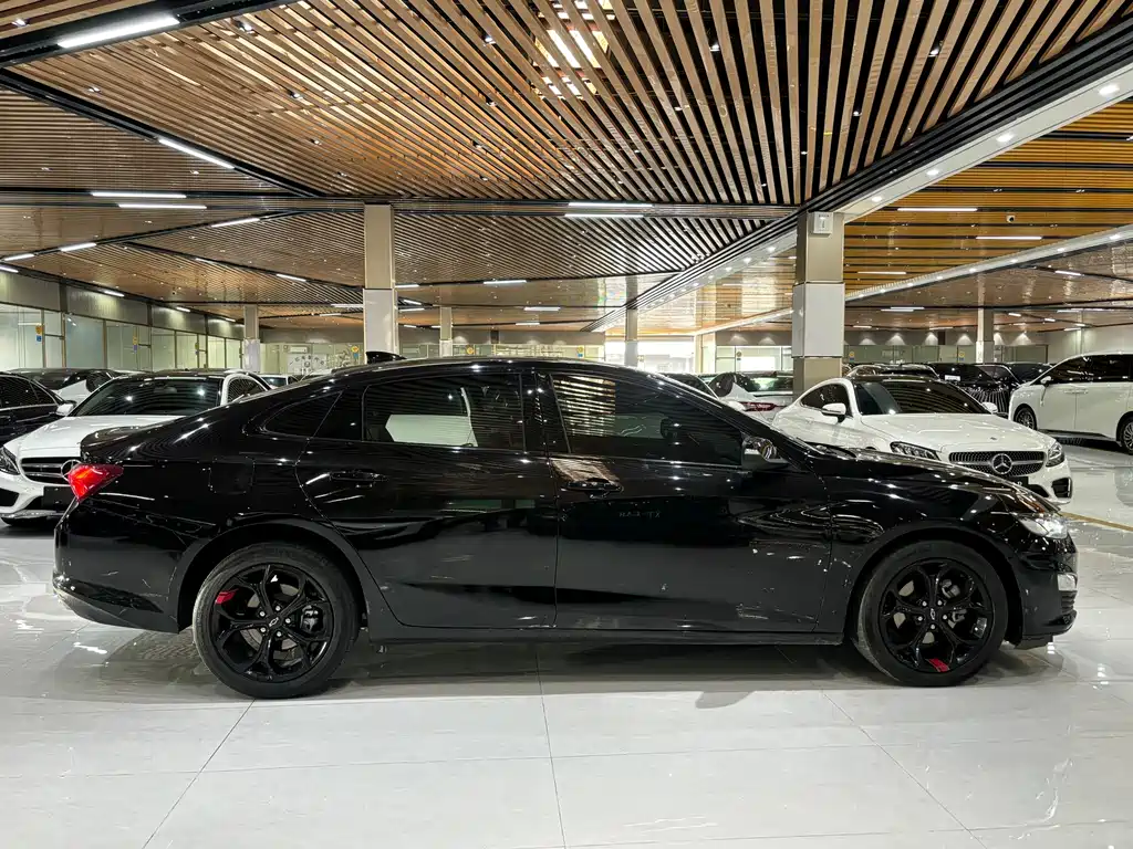 Chevrolet Malibu XL — миниатюра 7