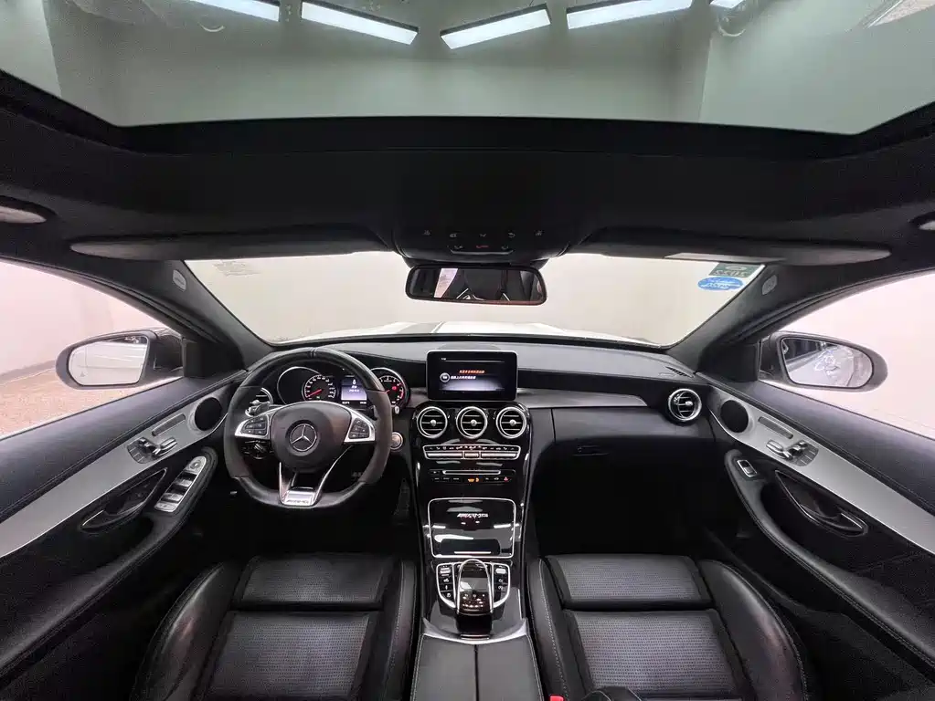Mercedes-Benz C-Class AMG — миниатюра 19