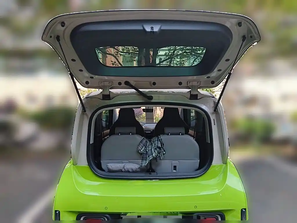 Baojun KiWi EV — миниатюра 15