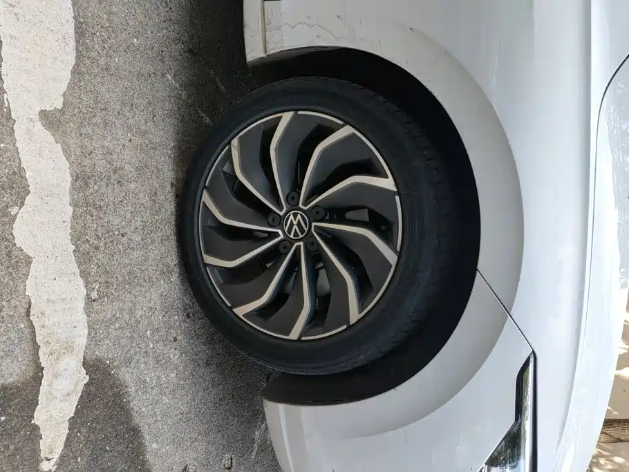 Volkswagen Golf — миниатюра 6