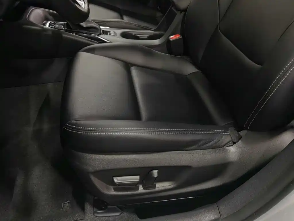 Toyota Corolla — миниатюра 20