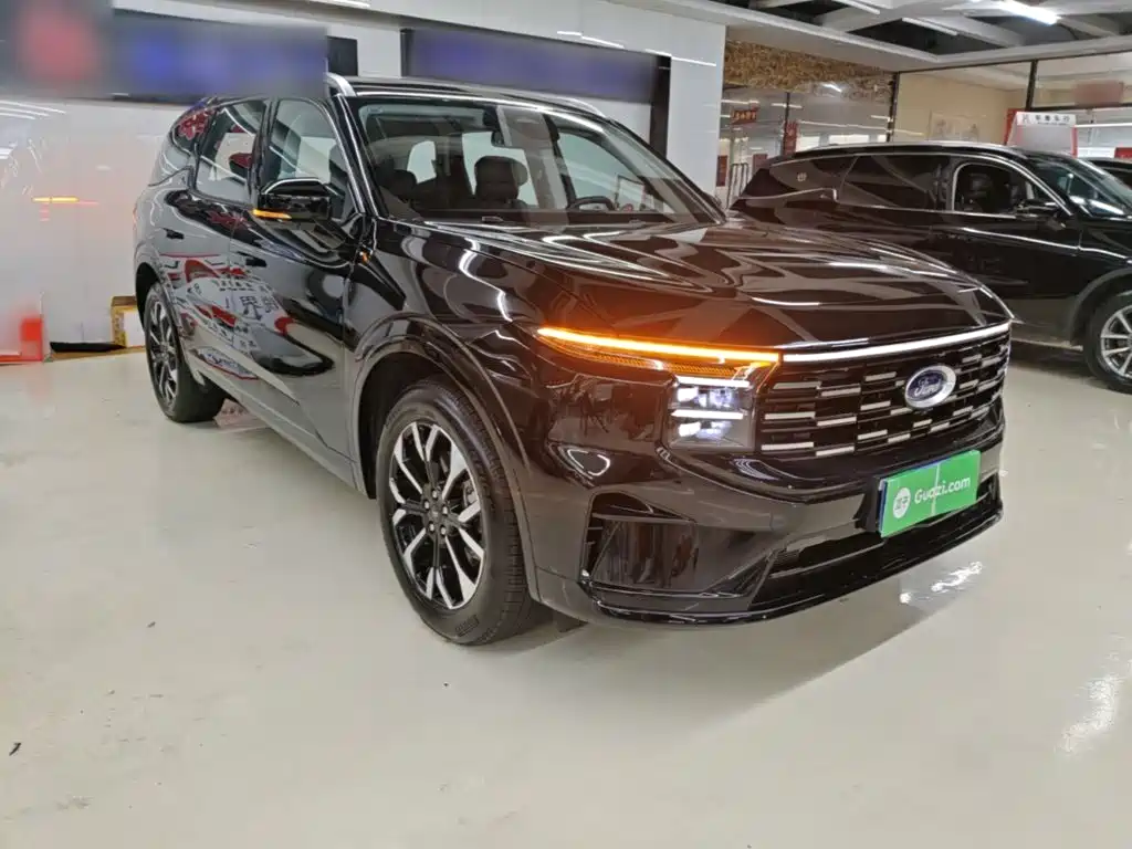 Ford Edge 2026 L 2.0T EcoBoost мест