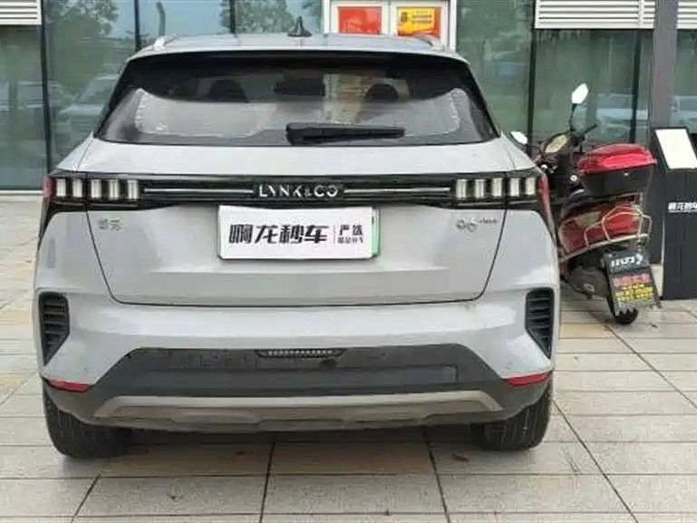 Lynk & Co 06 EM-P — миниатюра 8