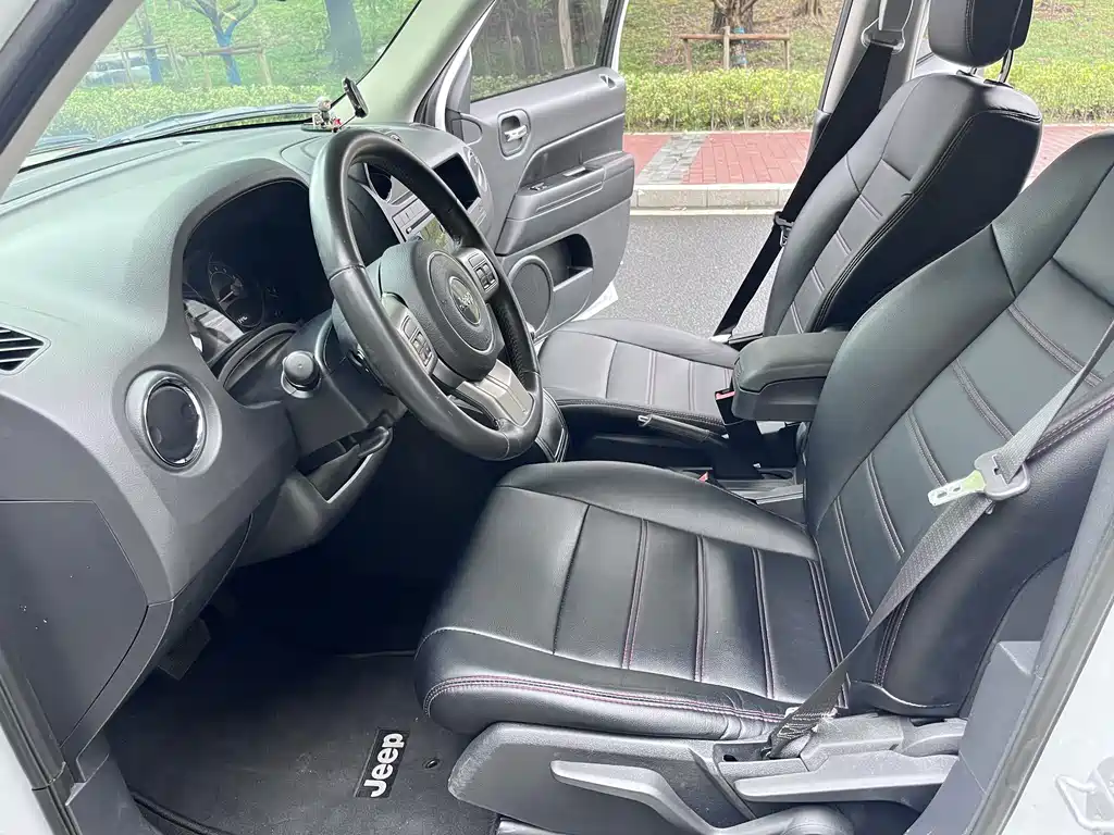 Jeep Patriot — миниатюра 17