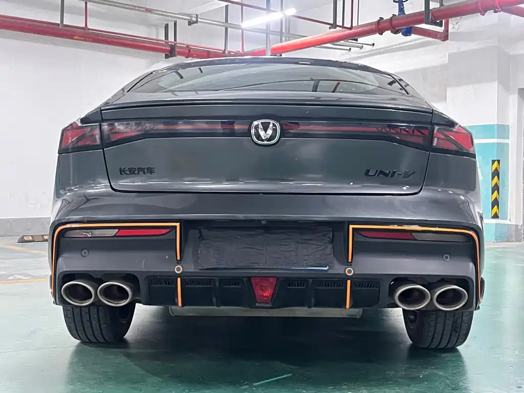Changan UNI-V — миниатюра 4