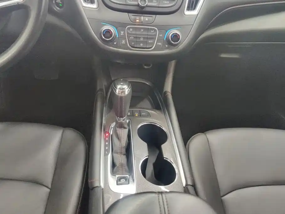 Chevrolet Malibu XL — миниатюра 16