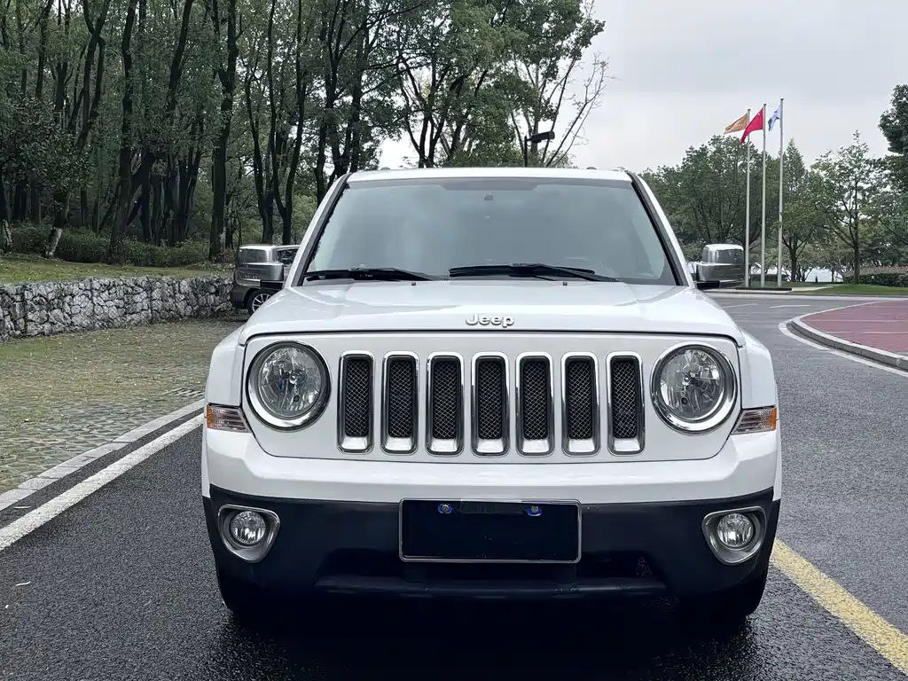 Jeep Patriot — миниатюра 2