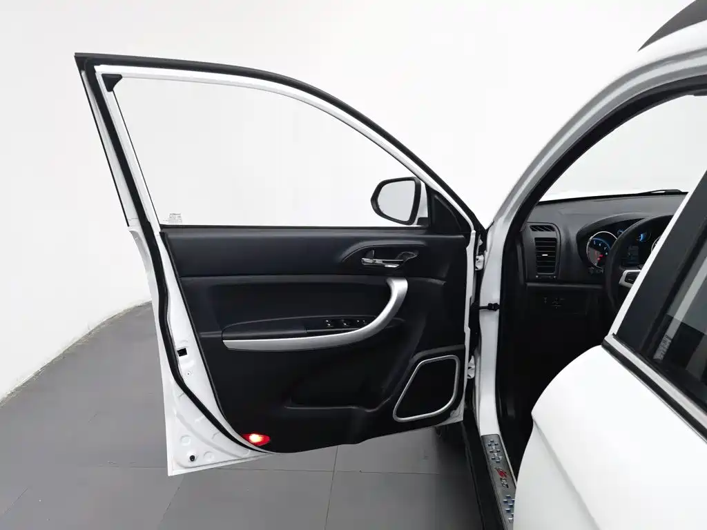 Changan CS35 — миниатюра 8