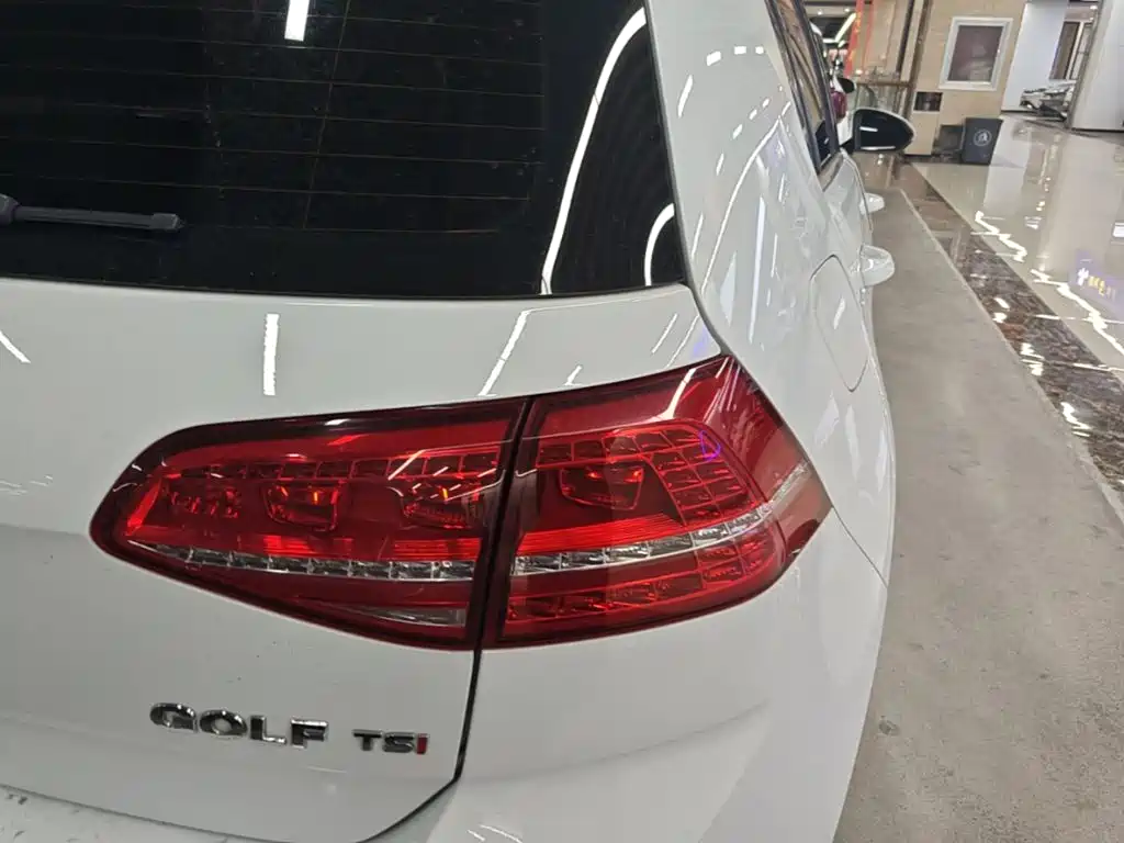 Volkswagen Golf 2015 1.4TSI AT Luxury